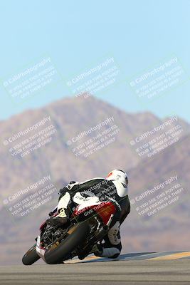media/Jan-13-2024-SoCal Trackdays (Sat) [[9c032fe5aa]]/Turn 9 Backside (110pm)/